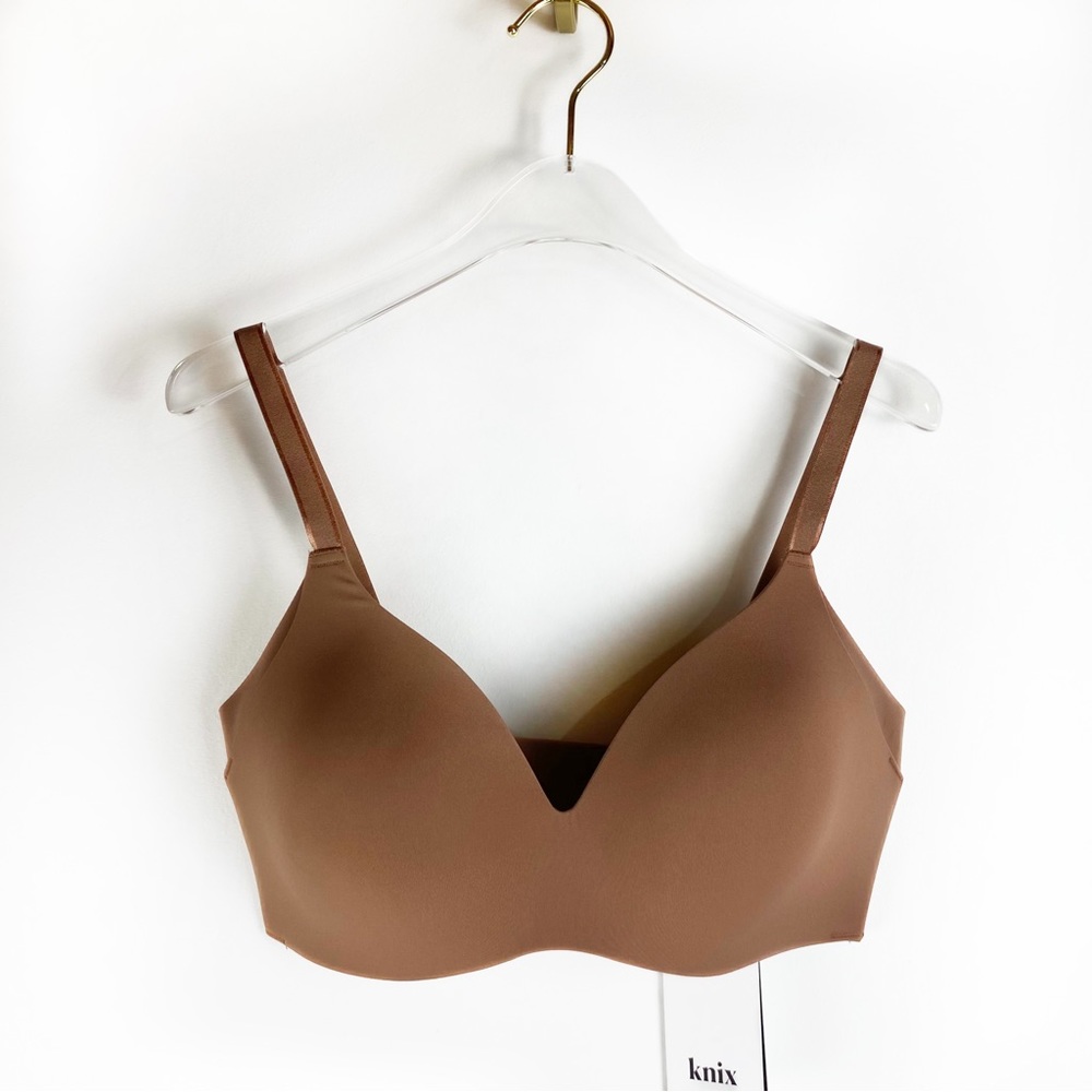 KNIX WingWoman wire free bra Womens size 34C / 32D Knix Size 4